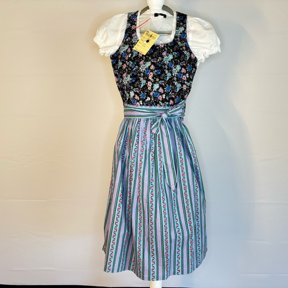 NWT Almsach Girls Dirndl Set w/ apron & blouse (US 12) Cotton Oktoberfest